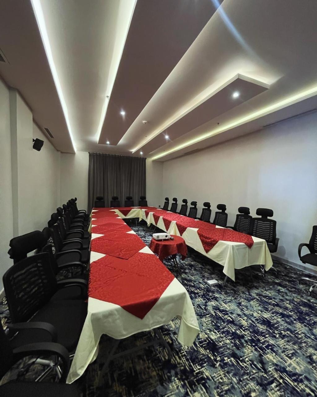 فندق بيرلي Pearly Hotel Abha Zewnętrze zdjęcie
